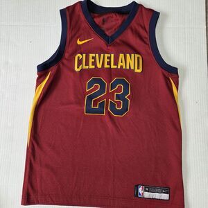 Lebron James Cleveland Cavaliers NBA Basketball Jersey Nike YOUTH Size M